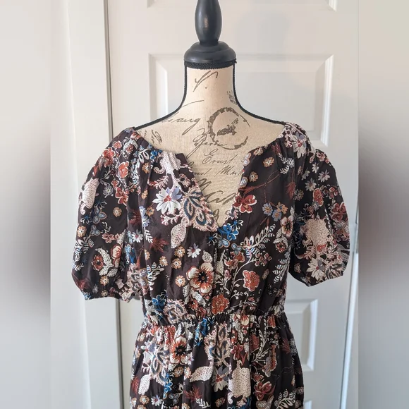 Sugarlips Brown Floral Maxi Dress with Puff Sleeves Size XL - Picture 2 of 12